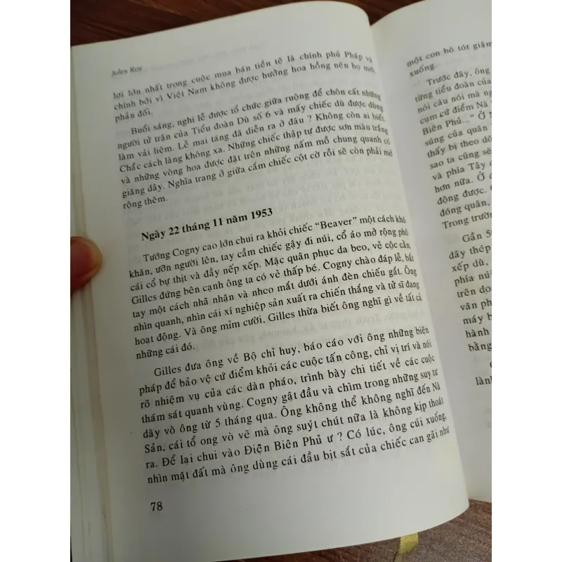 SÁCH TRẬN ĐIỆN BIÊN PHỦ DƯỚI CON MẮT NGƯỜI PHÁP 1002350