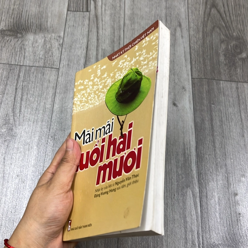 Mãi mãi tuổi hai mươi. 2a1 542915