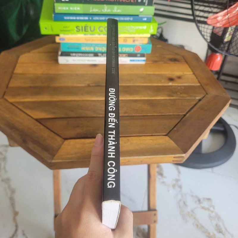 Đường Đến Thành Công	Norman Coe (biên soạn và chỉnh lý) 524232