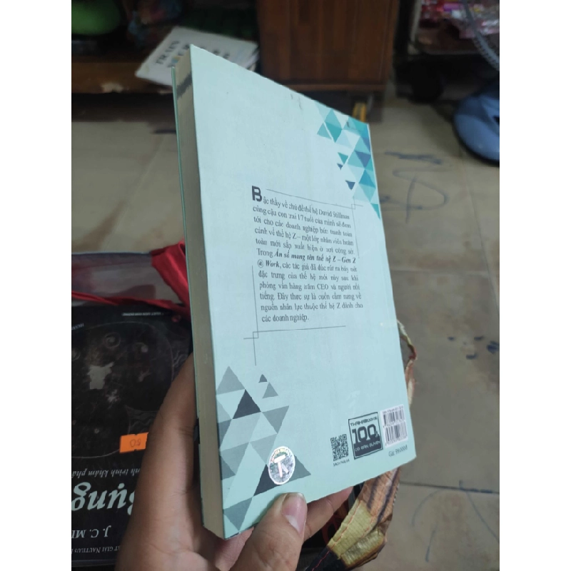 [Phiên Chợ Sách Cũ] Ẩn số mang tên thế hệ z. 2303 412401