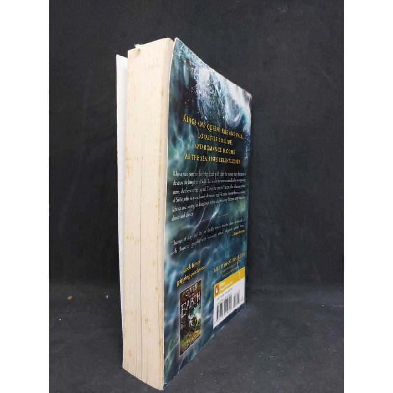 [Phiên Chợ Sách Cũ] Given to the Sea Mindy Mcginnis móie 2303 415369