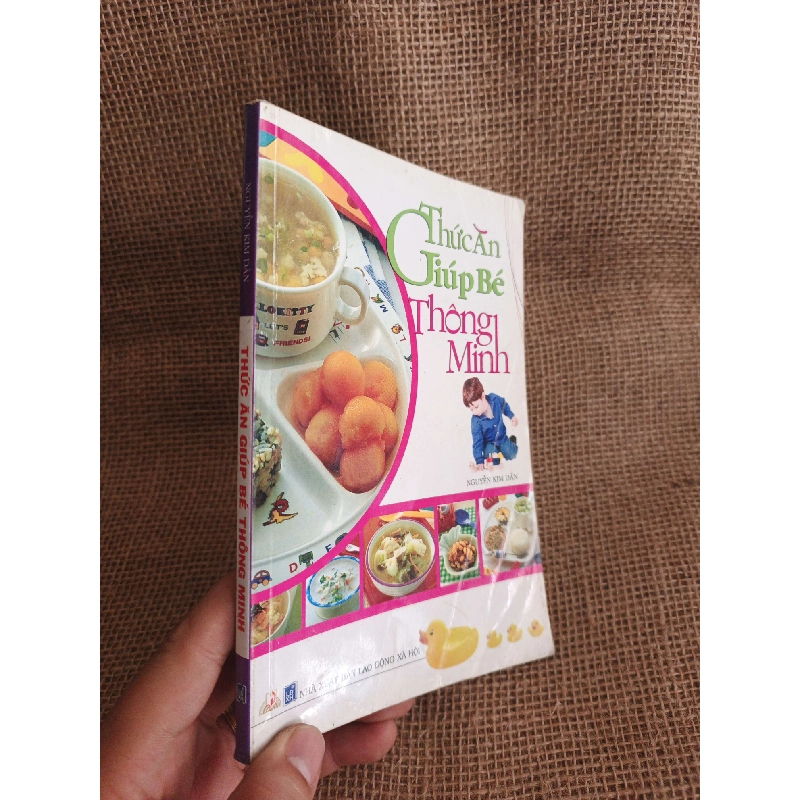 Thức ăn giúp bé thông minh 2006 mới 80% (Sách mẹ và bé) HCM060526 1039049