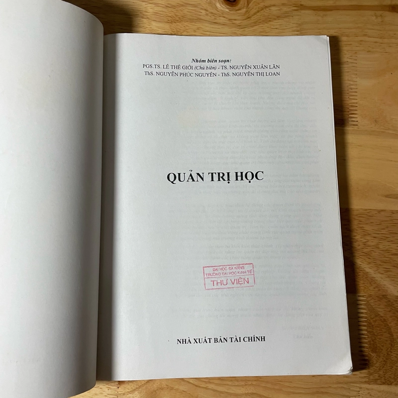 II Tựa sách: Quản Trị Học - 2007 469372