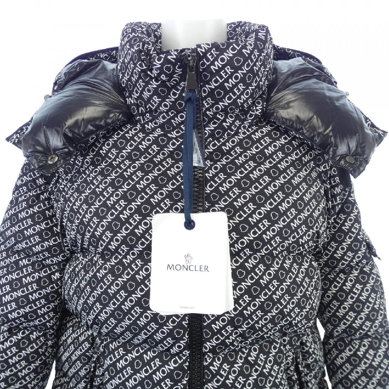 Áo khoác lông vũ MONCLER 638141