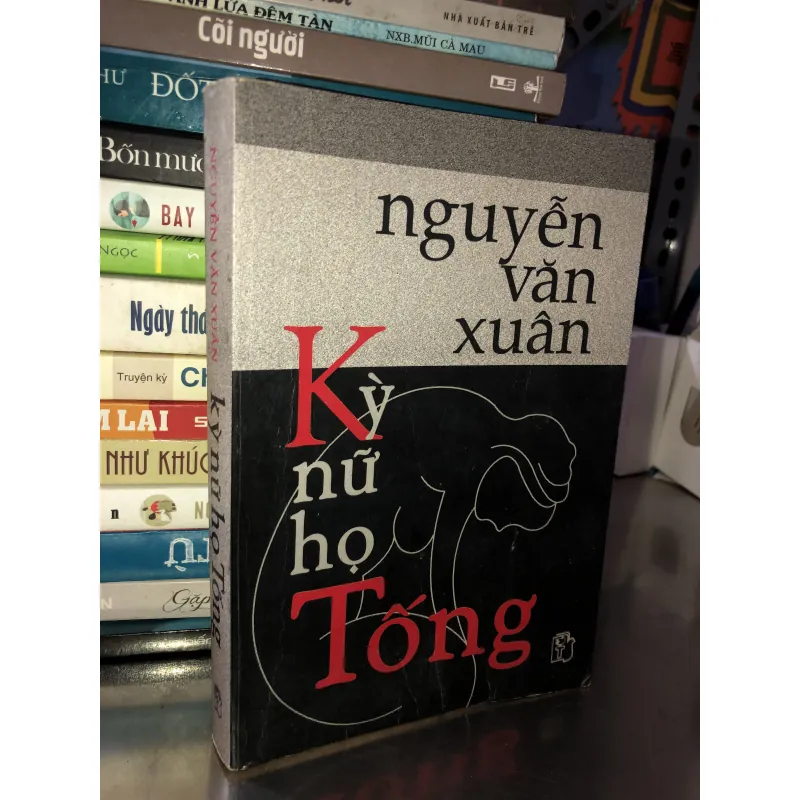 Kỳ nữ họ Tống - Nguyễn Văn Xuân 1002246