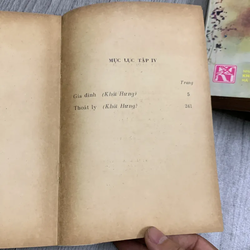 Văn xuôi lãng mạn việt nam 1930 - 1945. Bộ 7 cuốn. 7b2 746958