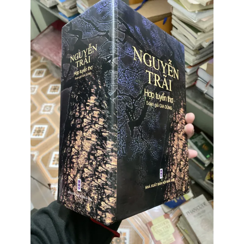 NGUYỄN TRÃI HỢP TUYỂN THƠ  753561