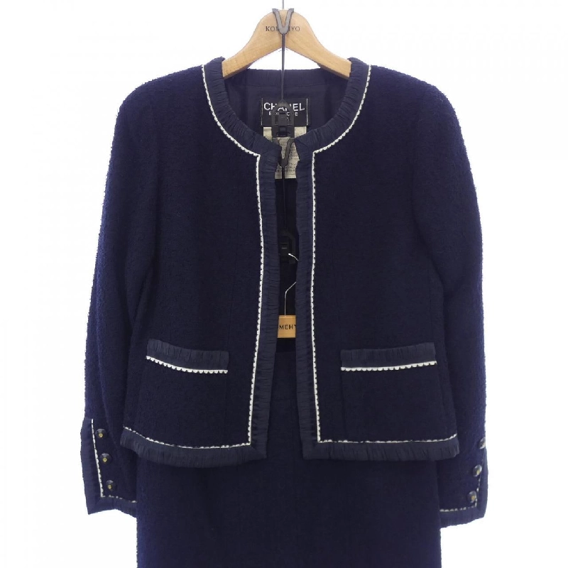 【Đối tượng phiếu giảm giá】Áo vest CHANEL 657060