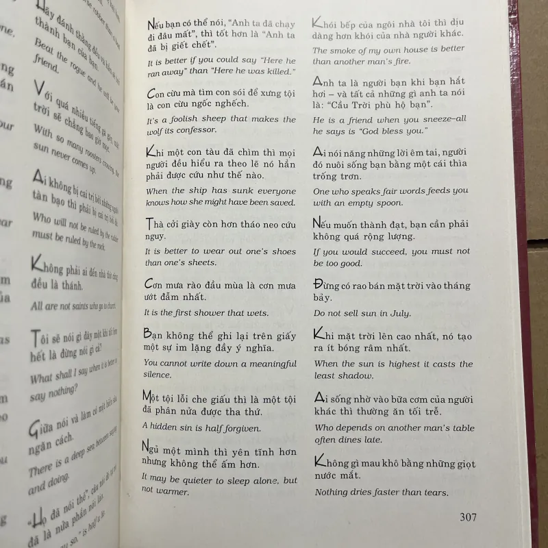 Từ điển tục ngữ thế giới 970133