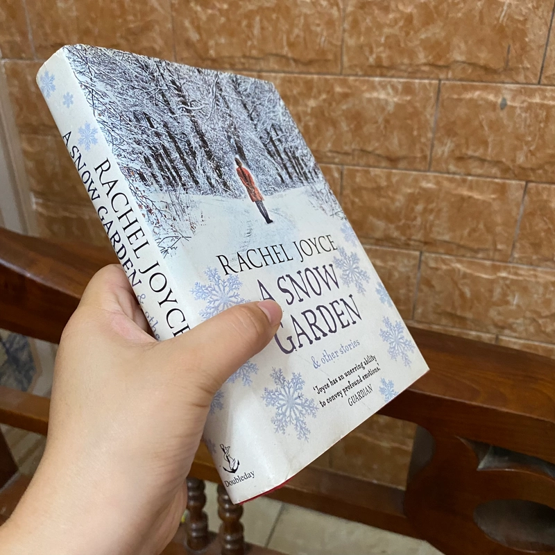 [Tiếng Anh] A Snow Garden and Other Stories - by Rachel Joyce 501525