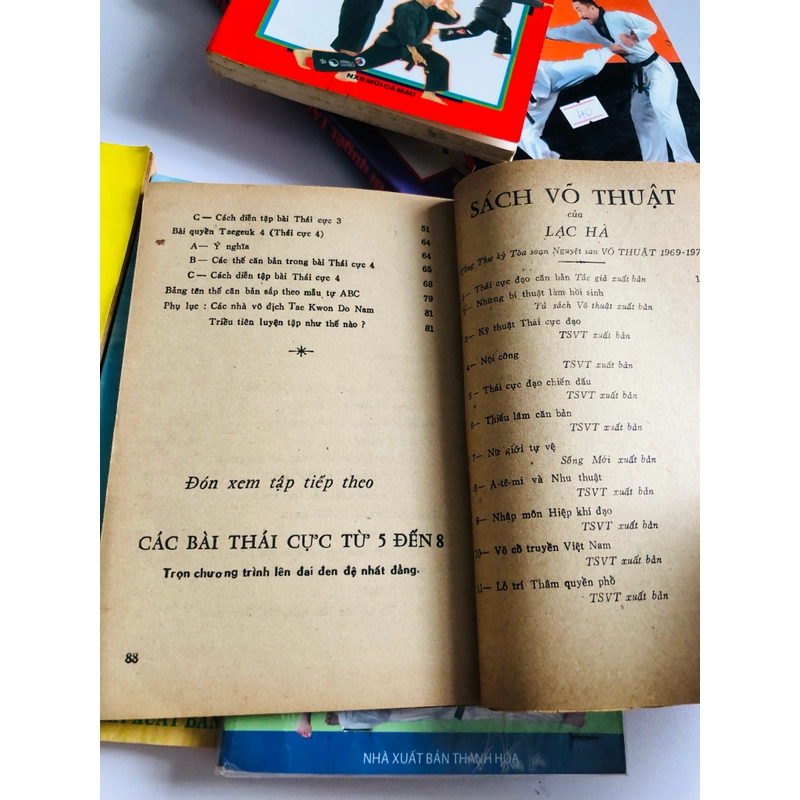 📚 SÁCH VỀ TAEKWONDO 542456