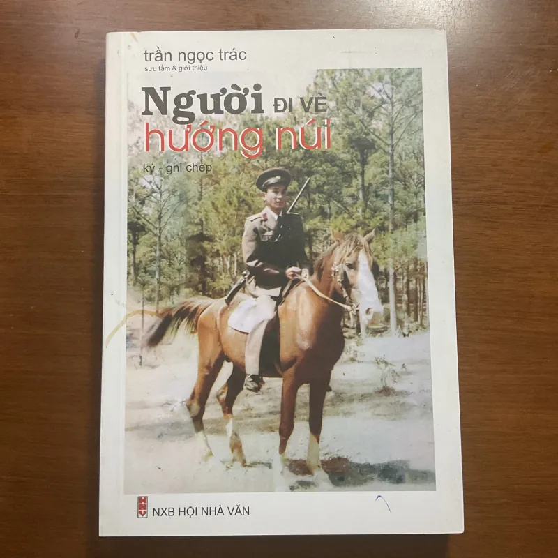 [BẢO VỆ RỪNG] Người đi về hướng núi - Trần Ngọc Trác 751321