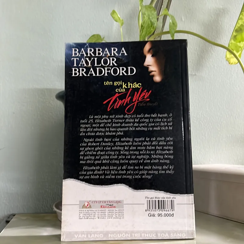 Tên gọi khác của tình yêu 746133