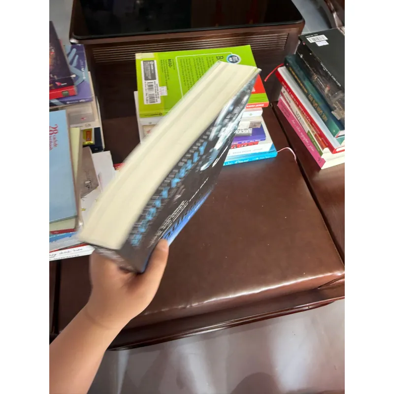 Endurance – Hành Trình Không Gian | Scott Kelly- K3 1006491