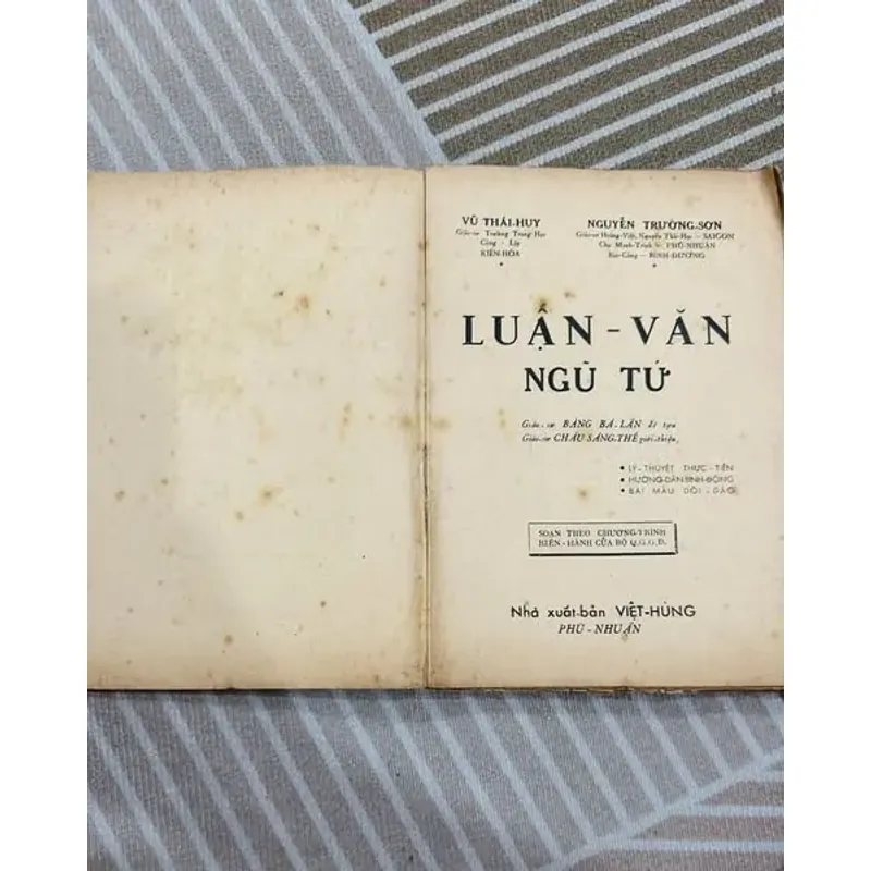 Luận Văn - Ngũ Tứ Nxb Việt Hùng Xb năm 1958 591987