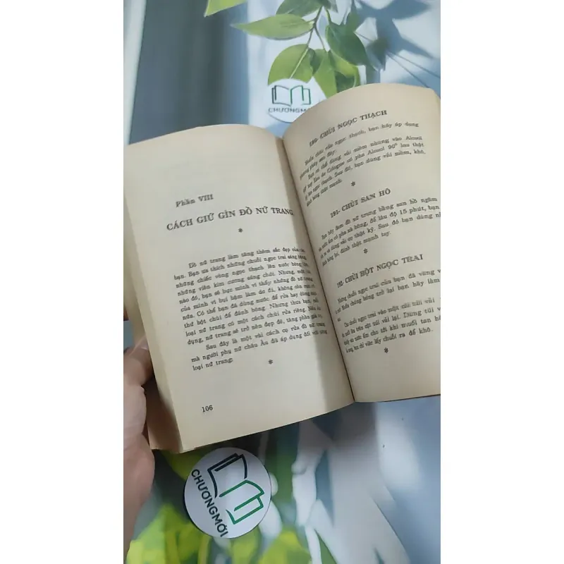 [XƯA] 260 Điều Người Nội Trợ Cần Biết (1994) - Phương Linh 776047