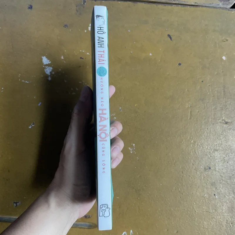 [TIỂU LUẬN] Hà Nội hướng nào cũng sông - Hồ Anh Thái 730928