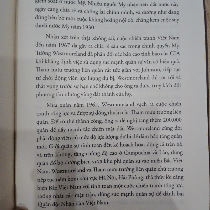 Việt Nam lịch sử và tương lai - Thượng tướng Nguyễn Văn Hưởng 1031511