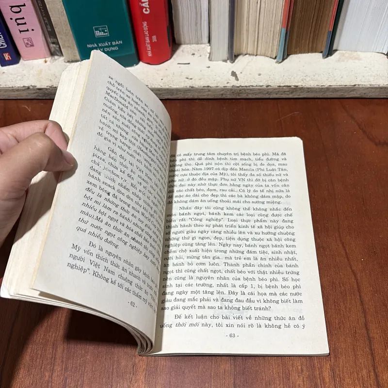 II Y Học Sức Khoẻ: Ẩm Thực Dưỡng Sinh - Bùi Quốc Châu - 2005 757901