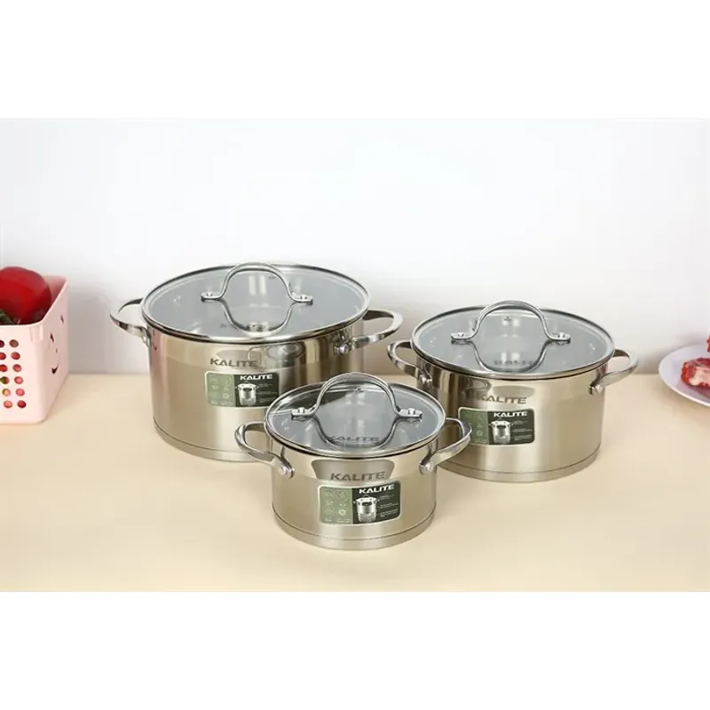 👨‍👩‍👧‍👦 Gia đình nào cũng cần một bộ 734108