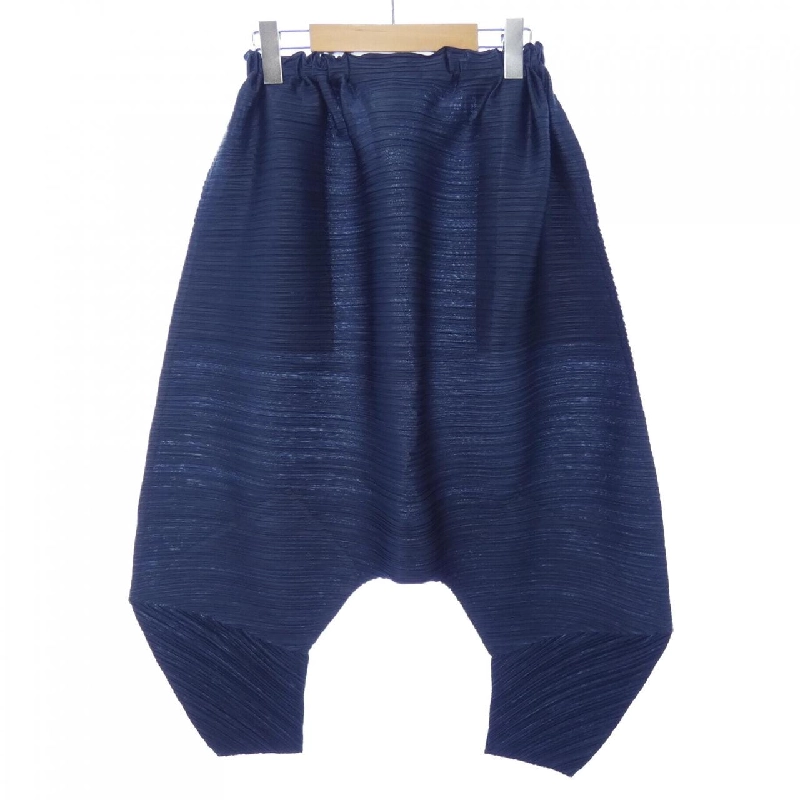 Quần PLEATS PLEASE - Hàng hiệu Authentic 823639