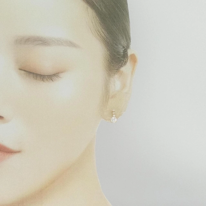 K18YG Cubic Bông tai - Hàng hiệu Chính hãng 875838