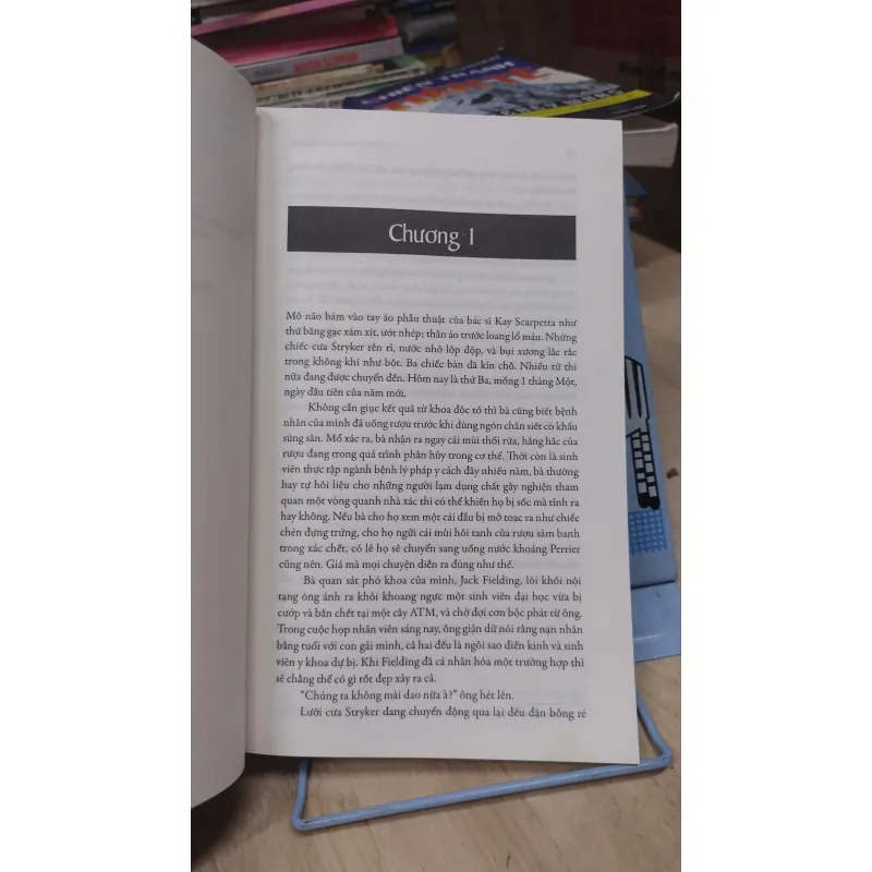 Sách: Scarpetta Bác sĩ pháp y - TG: Patricia Cornwell (B3) 1026996