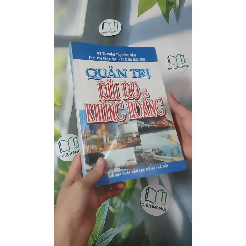 Quản Trị Rủi Ro & Khủng Hoảng - Đoàn Thị Hồng Vân & Kim Ngọc Đạt & Hà Đức Sơn 1018962