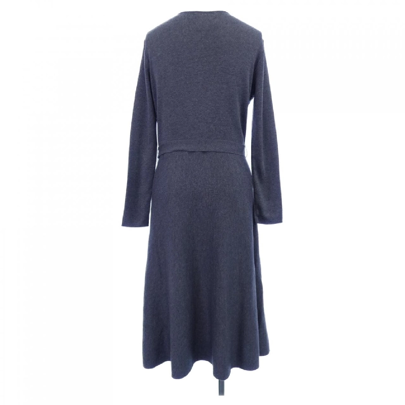 Đầm Chesty 647624