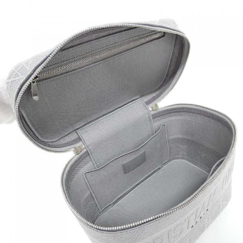 Túi Vanity Du Lịch Dior Christian Dior S5480VREY 618660
