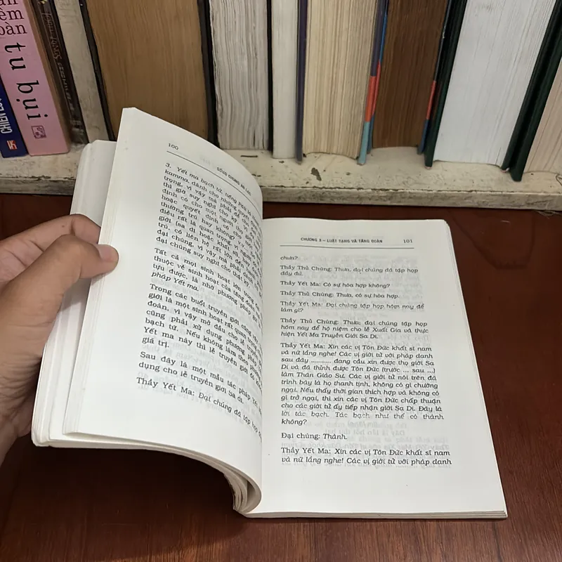 II Sách Phật Giáo: Sống Chung An Lạc _ Nghệ Thuật Xây Dựng Tăng Thân - Nhất Hạnh - Lá Bối 589597