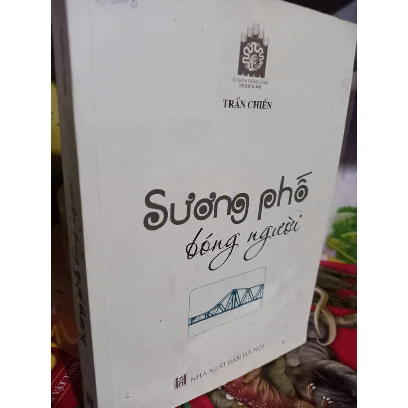 sương phố bóng người 532011