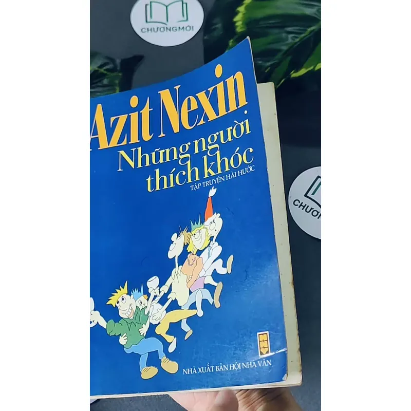 Những người thích khóc (2001) - Aziz Nesin 604588