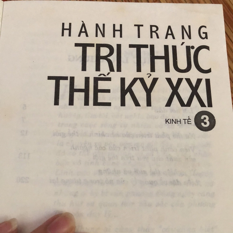 Sách “ Hành trang tri thức thế kỷ XXI - kinh tế 3” 306845