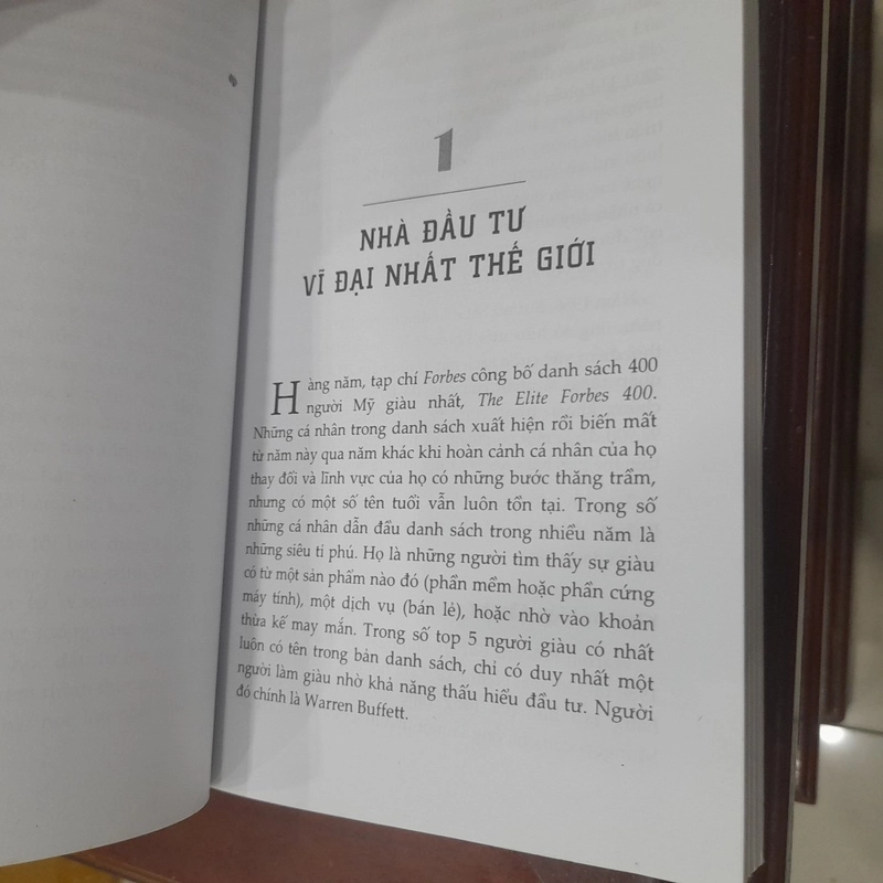 Robert G. Hagstrom - PHONG CÁCH ĐẦU TƯ Warren Buffett 540716
