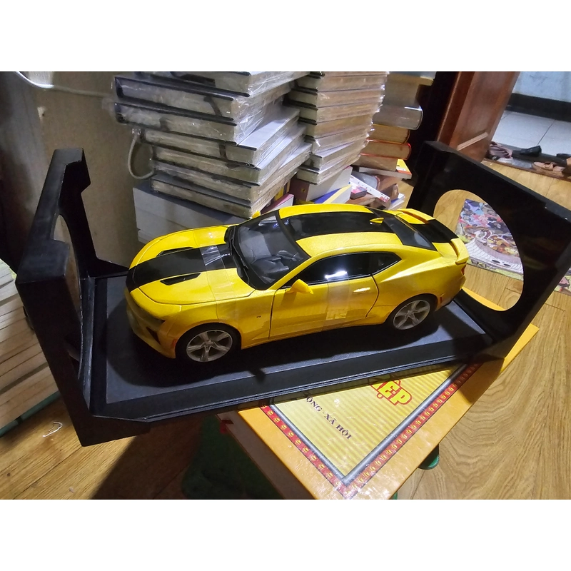 Xe mô hình 1/18 (chưa sử dụng)
2016 chevrolet Camaro SS
450k 461123