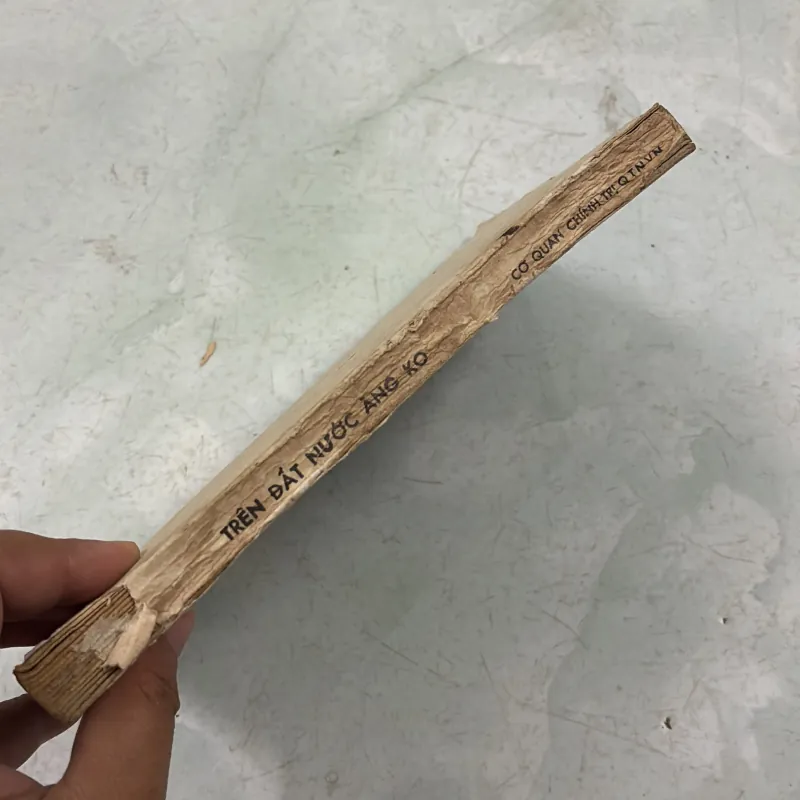 Trên đất nước Ăng Ko - 1985s 997686