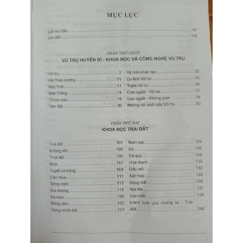 Bách khoa tri thức học sinh L6 - 2011 - 1504 trang LỊCH SỬ - CHÍNH TRỊ - TRIẾT HỌC ANTQ2012-188 737563