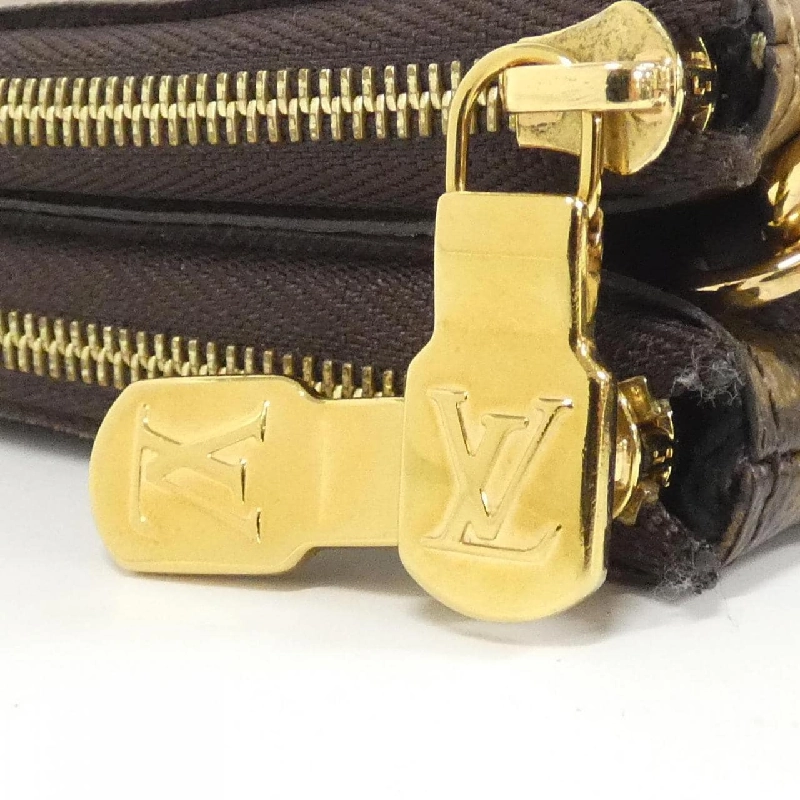 Túi xách đeo vai Louis Vuitton Monogram Giant Pochette Double Zip M69203 612744