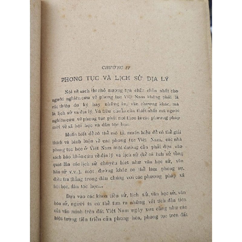CỬA VÀO PHONG TỤC VIỆT NAM - PHẠM VIỆT TUYỀN 140740