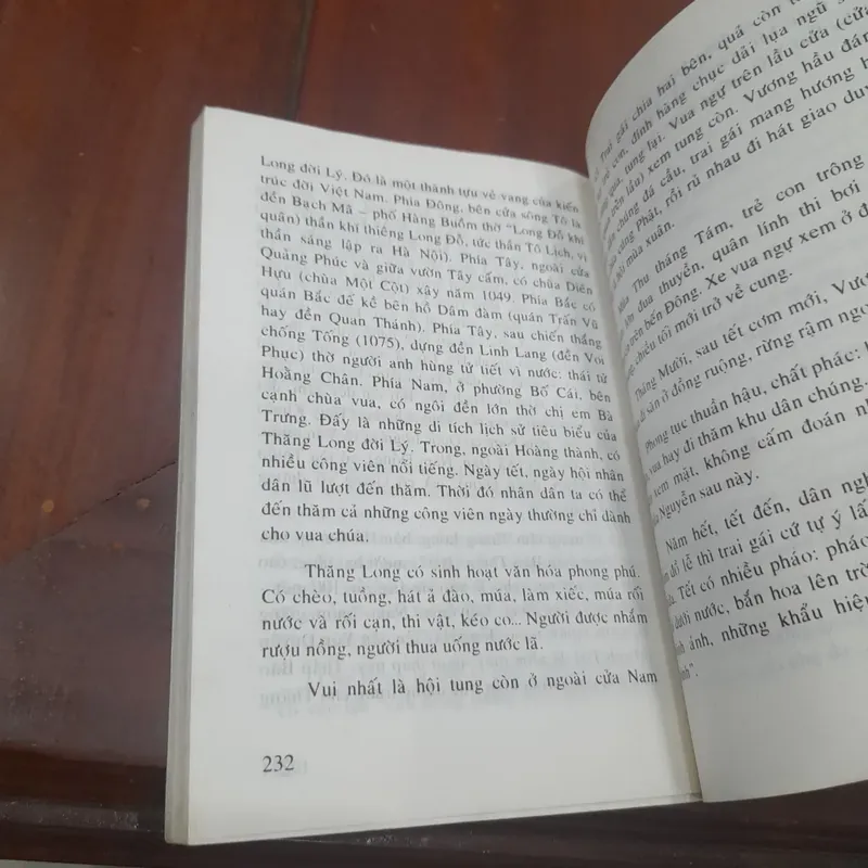 Phan Kế Bính - NGHÌN XƯA VĂN HIẾN 701037