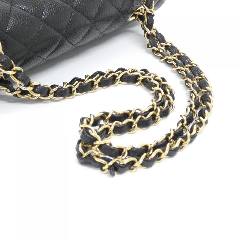 Túi xách chéo Chanel 1113 610754