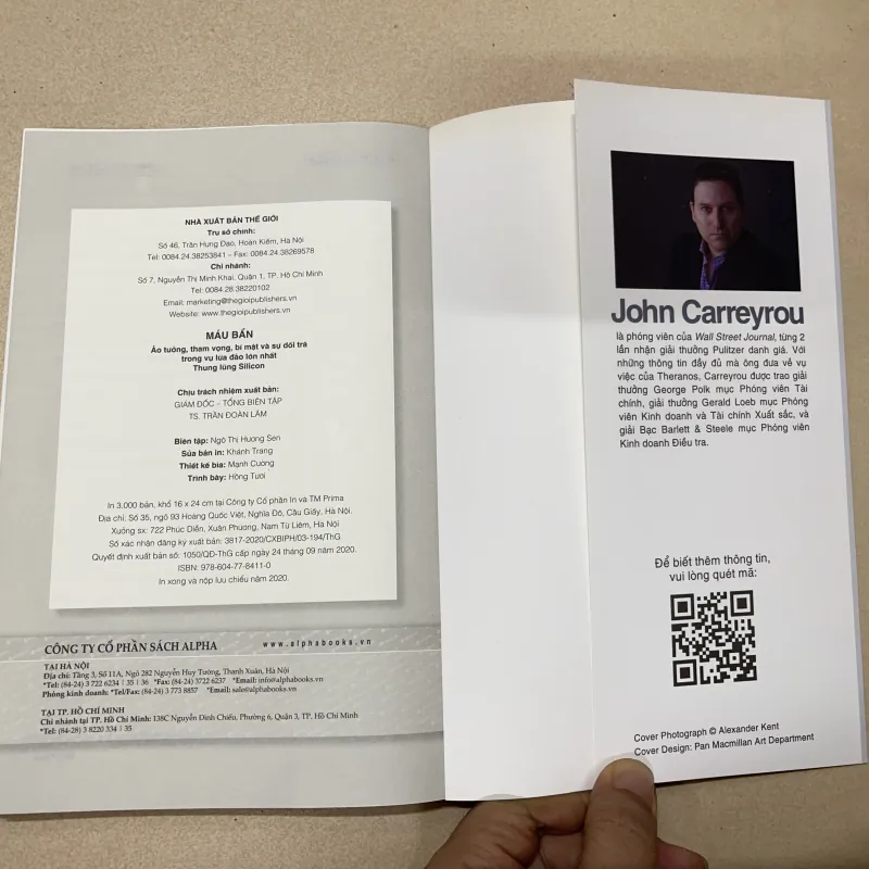 Máu bẩn - John Carreyrou 1022113