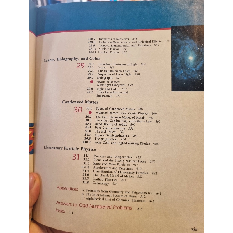 CONTEMPORARY COLLEGE PHYSICS - Jones / Childers 304538