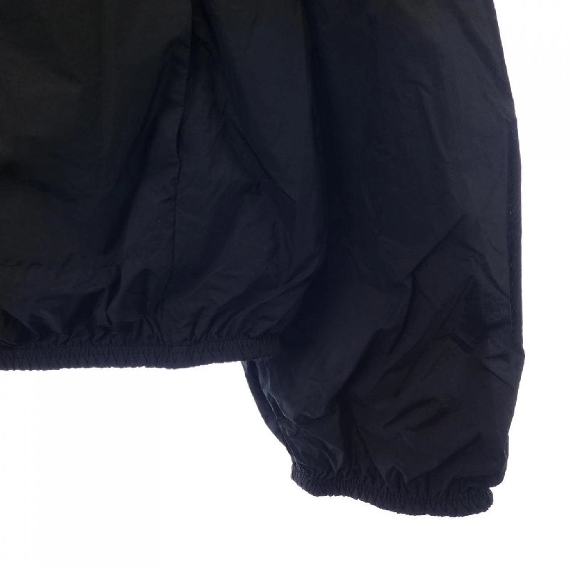 Áo khoác MONCLER - Hàng hiệu Authentic 825051