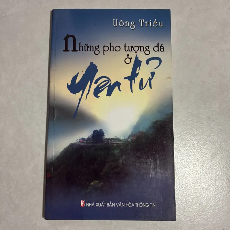 Những pho tượng đá ở Yên Tử - Uông Triều 779104