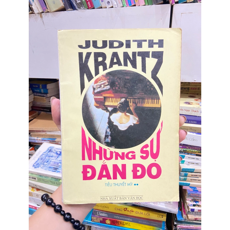 Những Sự Đắn Đo - Judith Krantz 445856