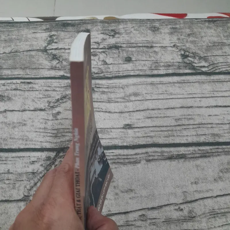 Công tử Bạc Liêu- Sự thật và giai thoại. Soạn giả Phan Trung Nghĩa 697391