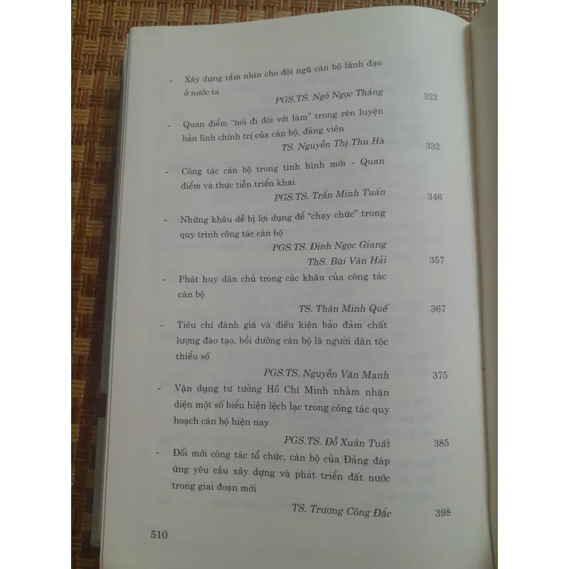 TƯ TƯỞNG HỒ CHÍ MINH VỀ CÁN BỘ VÀ CÔNG TÁC CÁN BỘ 762377