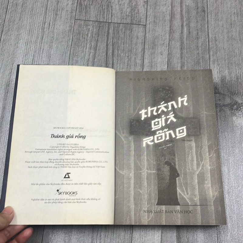 Thánh giá rỗng. 3a2 531816